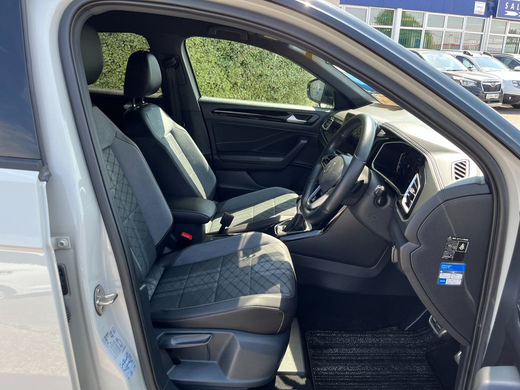 2023 Volkswagen T-Roc