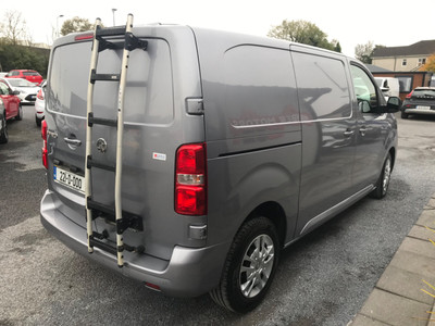 2022 Opel Vivaro