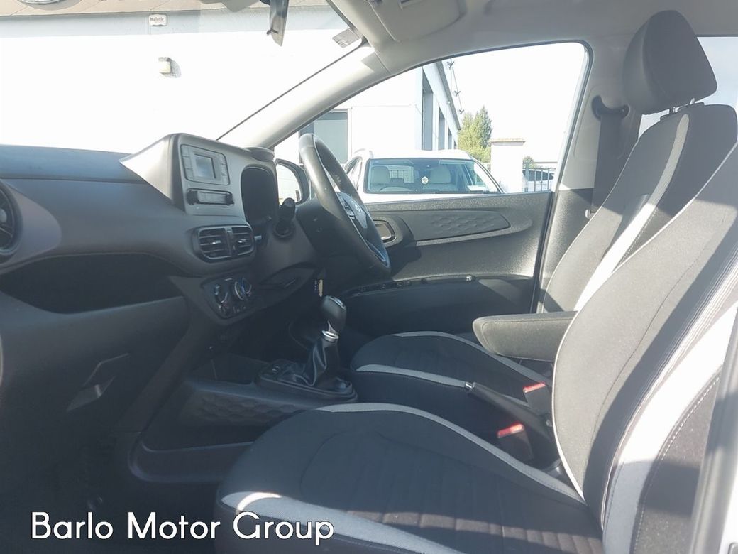 2021 Hyundai i10