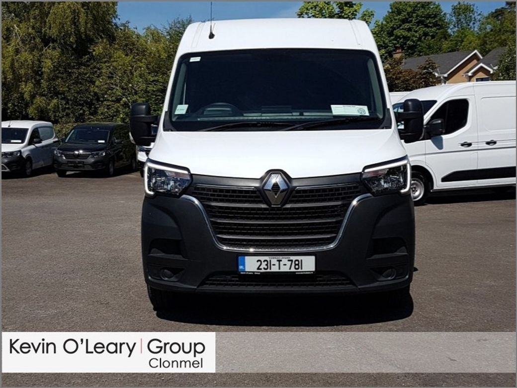 2023 Renault Master