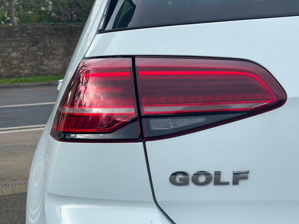 2018 Volkswagen Golf