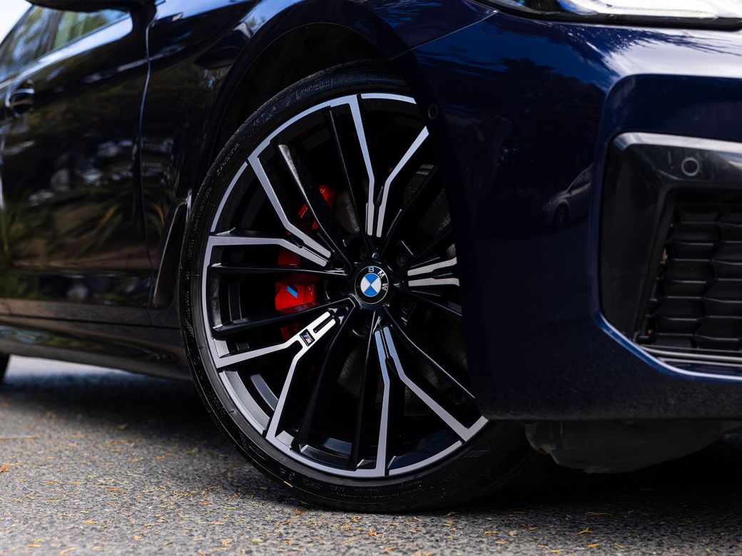 2023 BMW 5 Series