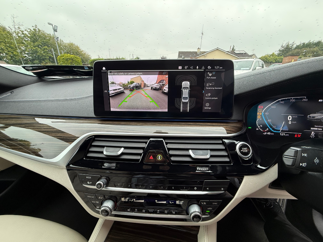 2022 BMW 5 Series