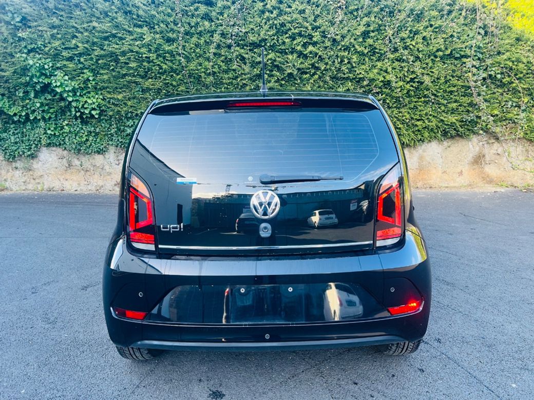 2018 Volkswagen up!