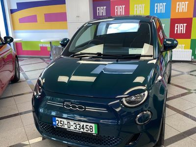 2025 Fiat 500e