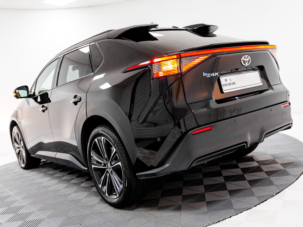 2024 Toyota bZ4X