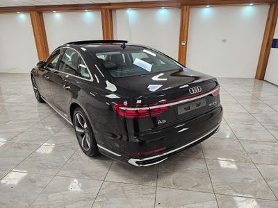 2024 Audi A8