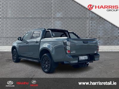 2026 Green Isuzu D-MAX