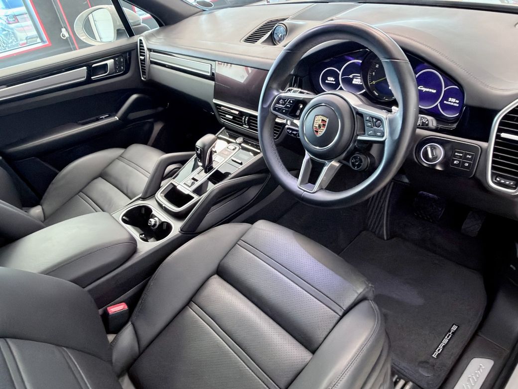 2023 Porsche Cayenne