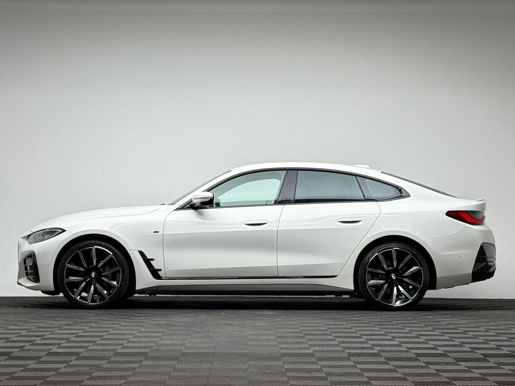 2024 BMW i4