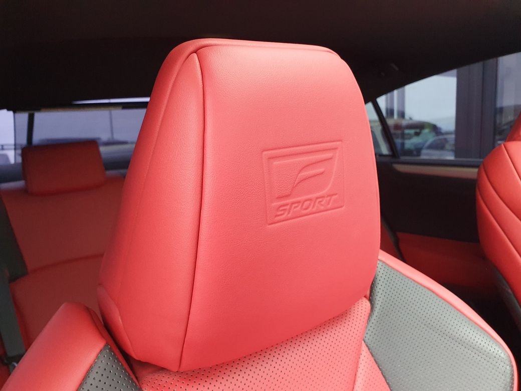 2020 Lexus ES 300h