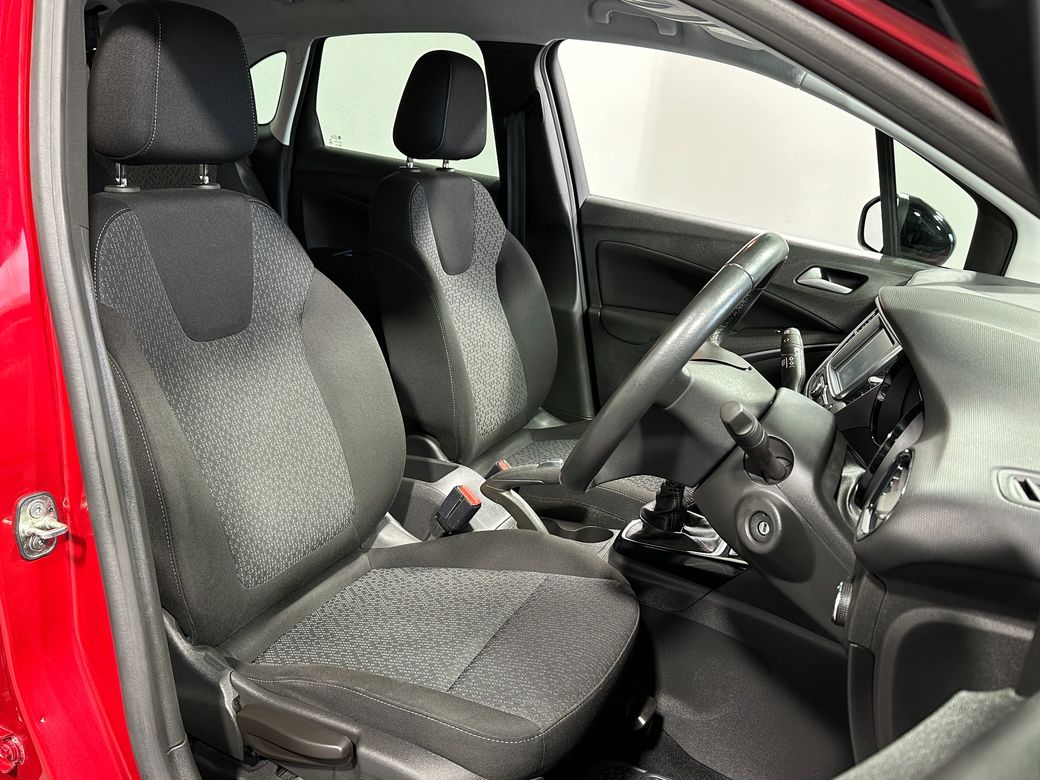 2023 Opel Crossland X