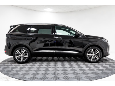 2023 Peugeot 5008