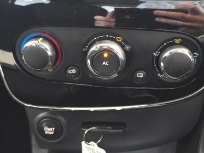 2015 Renault Clio