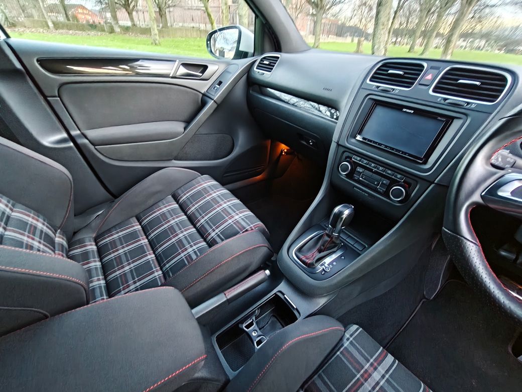 2011 Volkswagen Golf