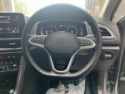 2023 Volkswagen T-Roc