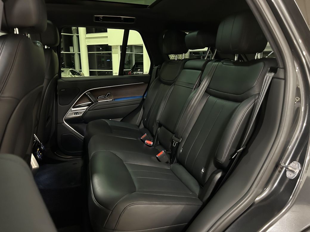 2023 Land Rover Range Rover