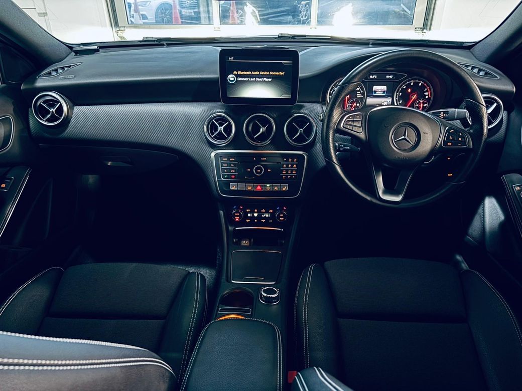 2017 Mercedes-Benz A 180