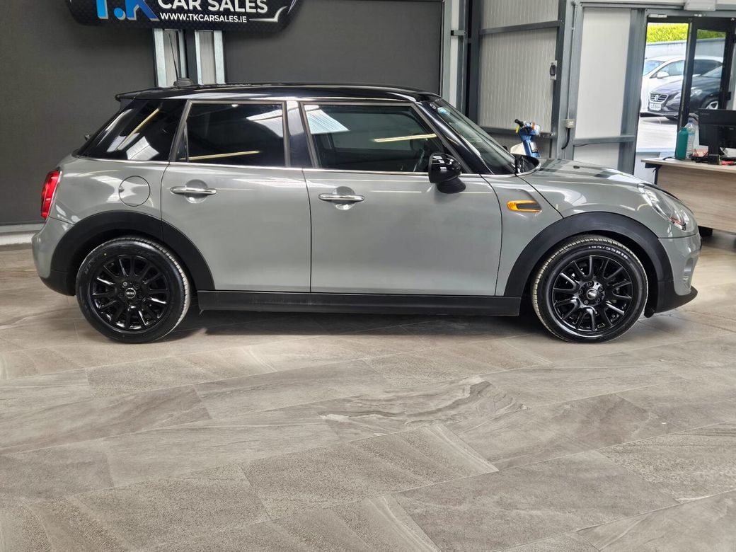2017 Mini Cooper