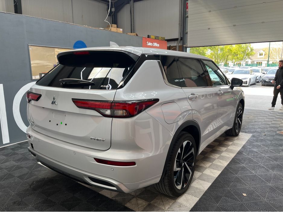 2024 Mitsubishi Outlander