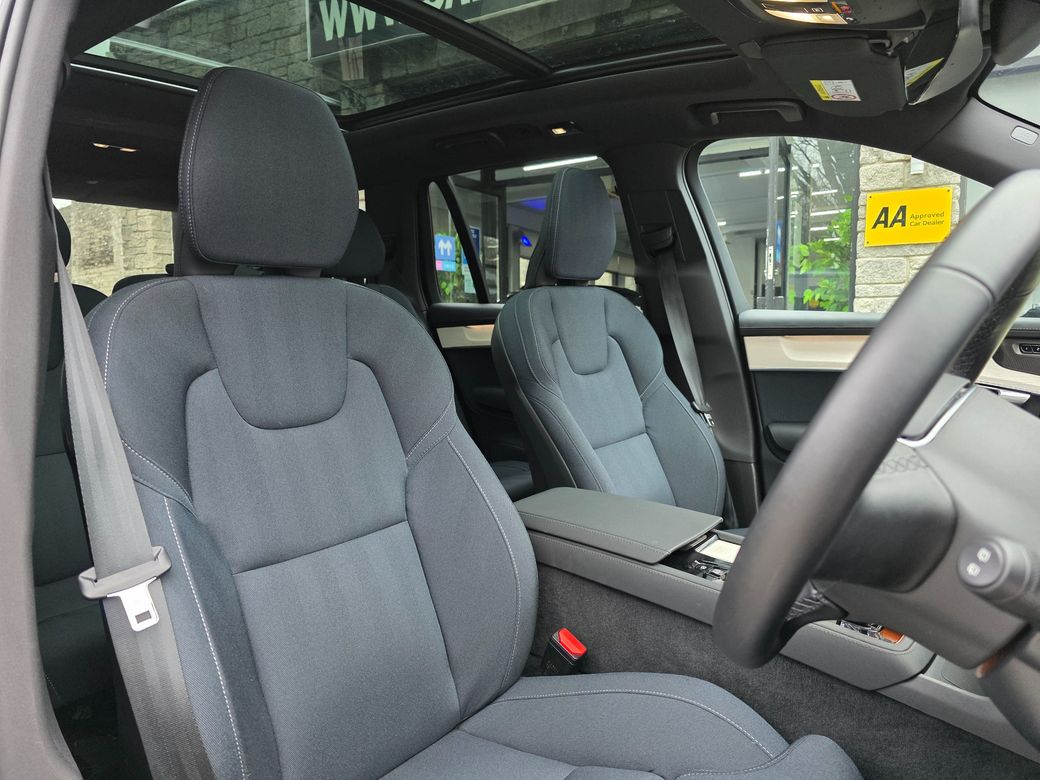 2025 Volvo XC90
