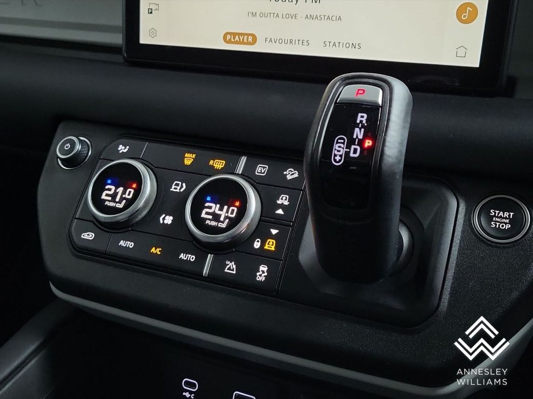 2023 Land Rover Defender