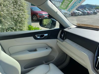 2023 Volvo XC60