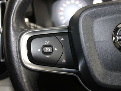 2020 Volvo XC40