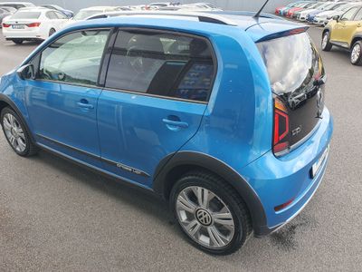 2017 Volkswagen up!