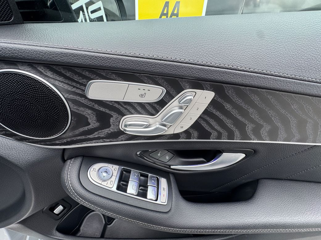 2021 Mercedes-Benz C 220