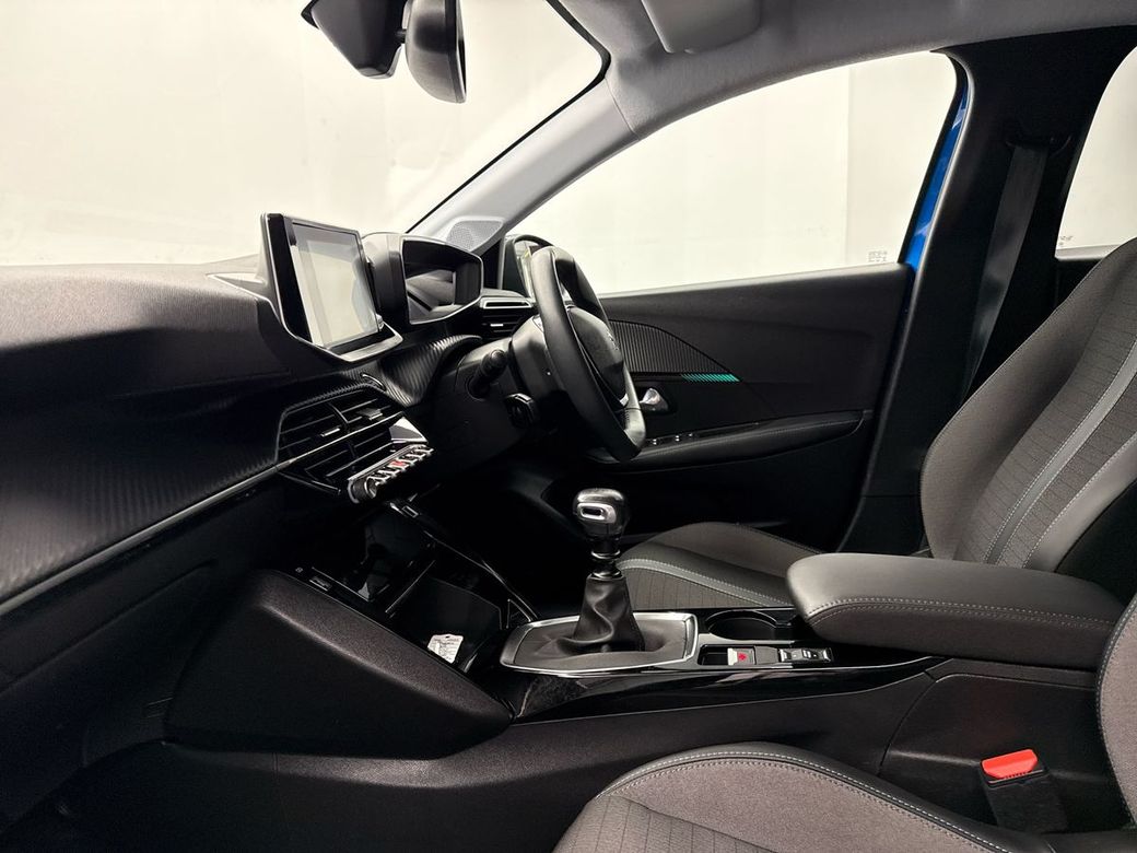 2022 Peugeot 208