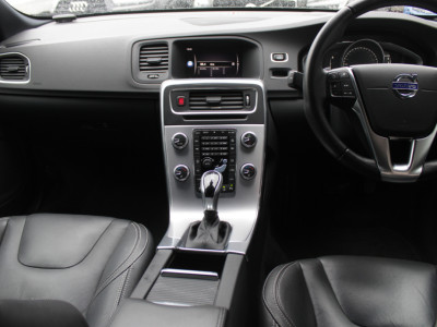 2017 Volvo V60
