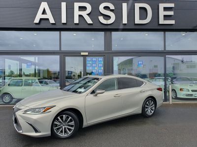 2019 Lexus ES 300h