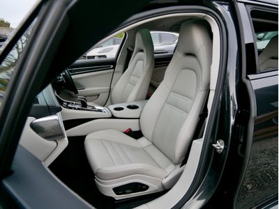 2023 Porsche Panamera