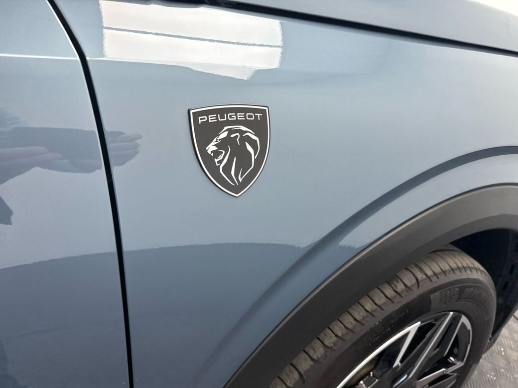 2025 Peugeot 3008