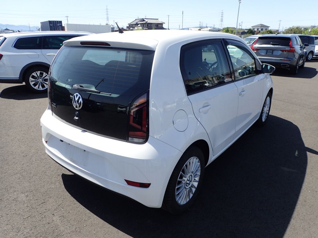 2017 Volkswagen up!