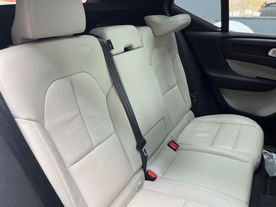 2021 Volvo XC40