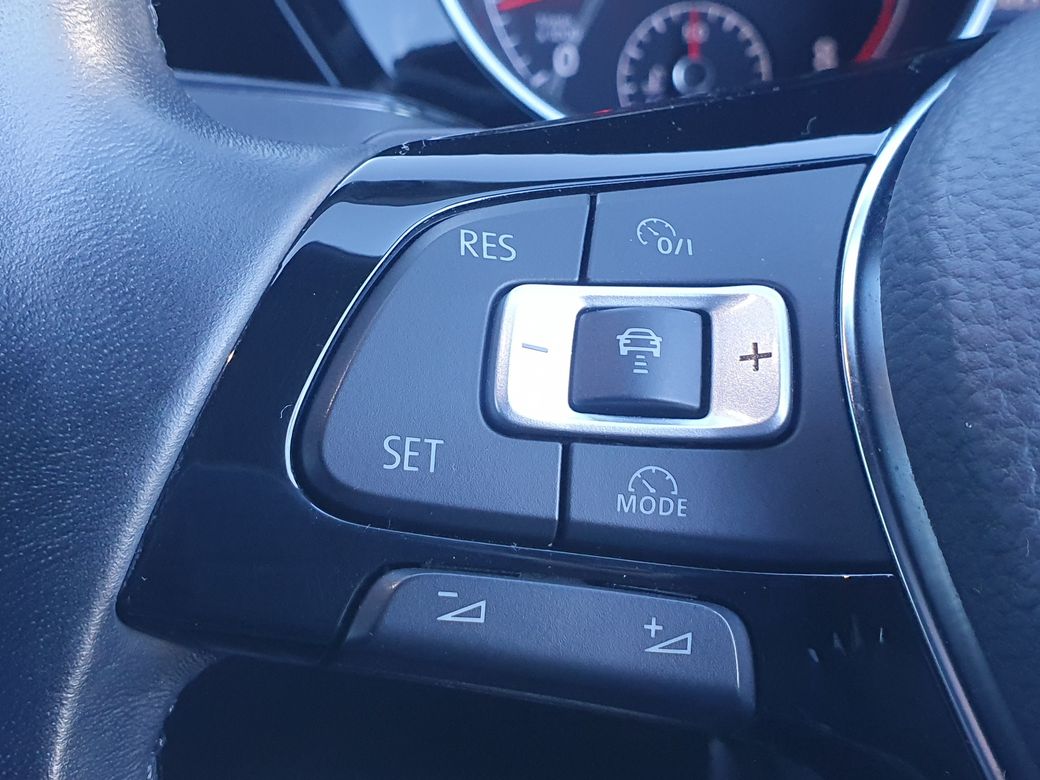 2017 Volkswagen Touran