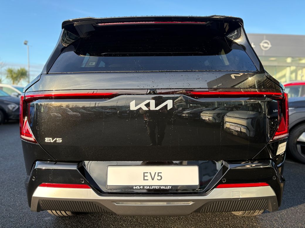 2026 Kia EV5