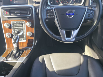 2018 Volvo V60 Cross Country