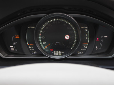2017 Volvo V40