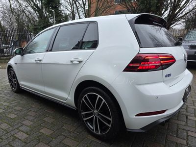 2020 Volkswagen Golf