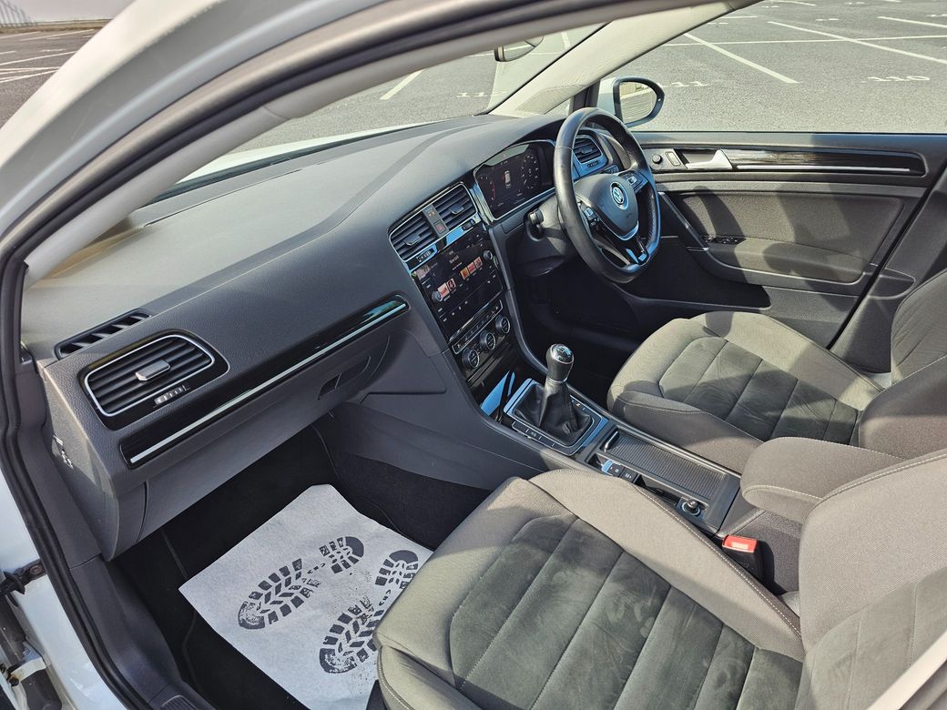 2019 Volkswagen Golf