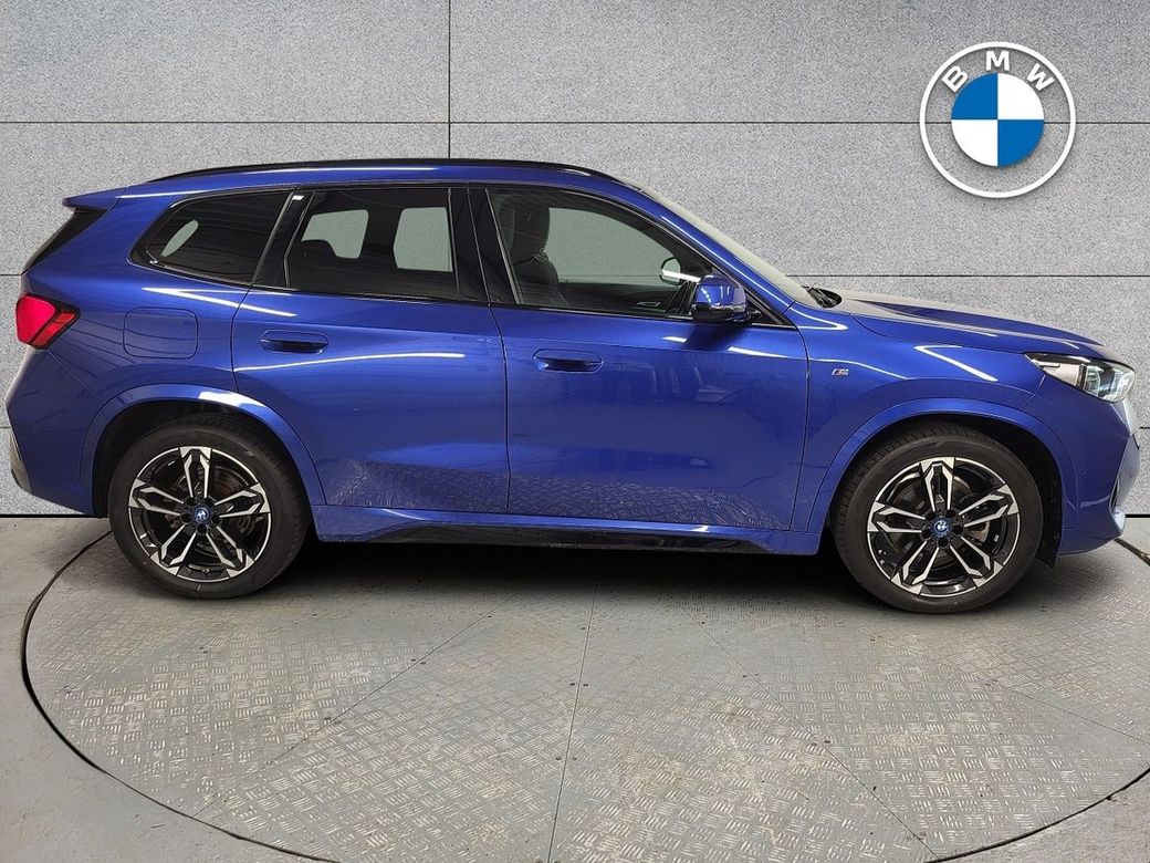 2023 BMW X1