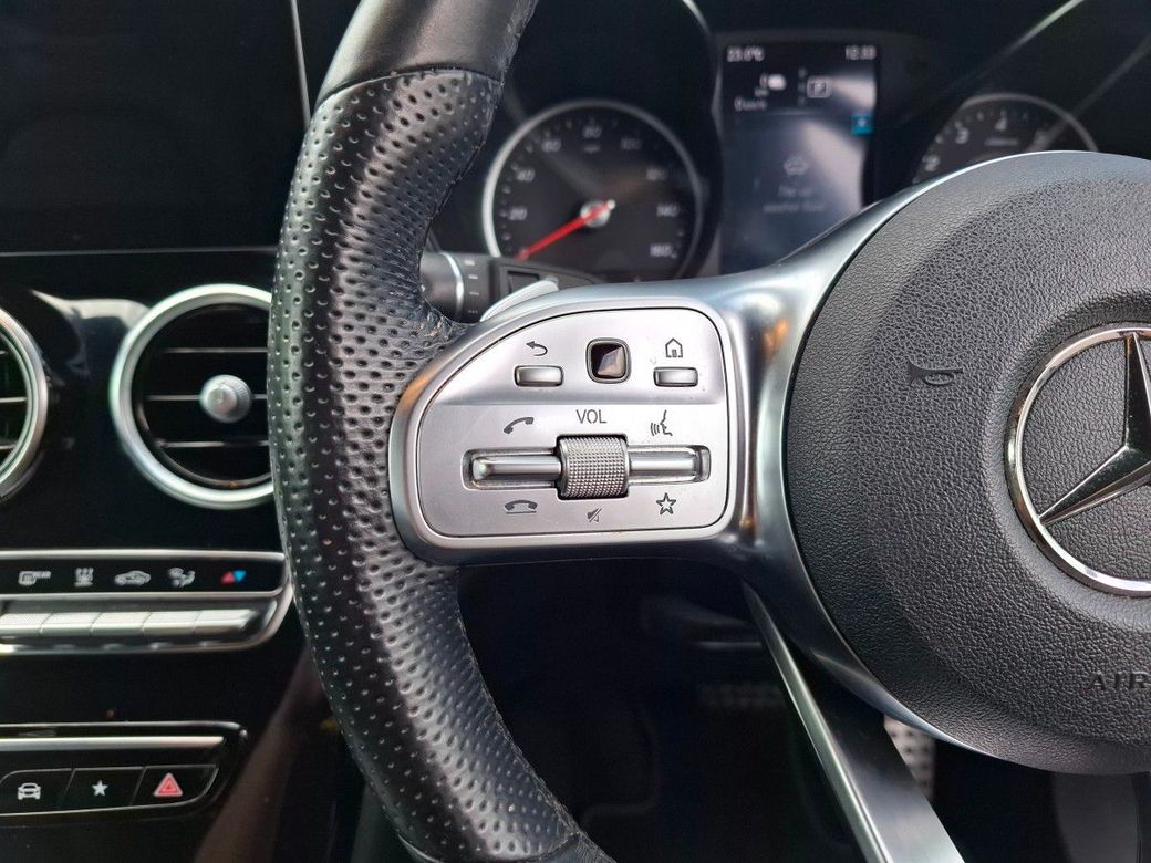 2022 Mercedes-Benz GLC Class