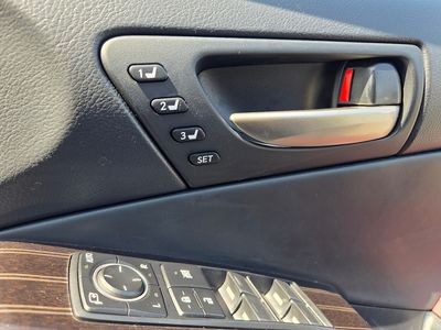 2018 Lexus IS 300h