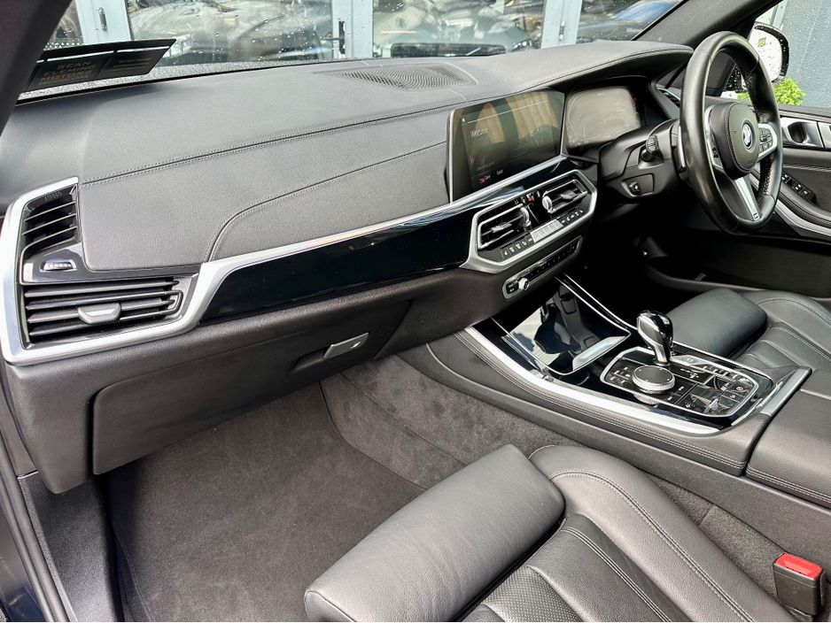 2022 BMW X5