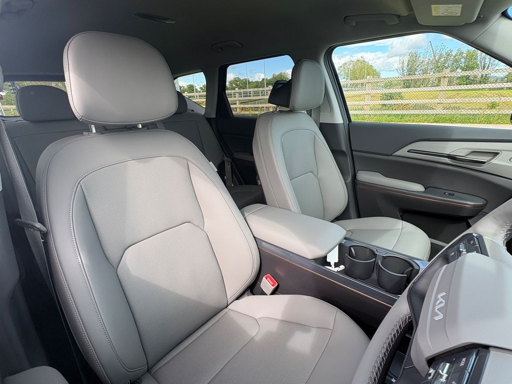 2026 Kia EV5