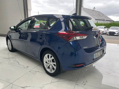 2016 Toyota Auris