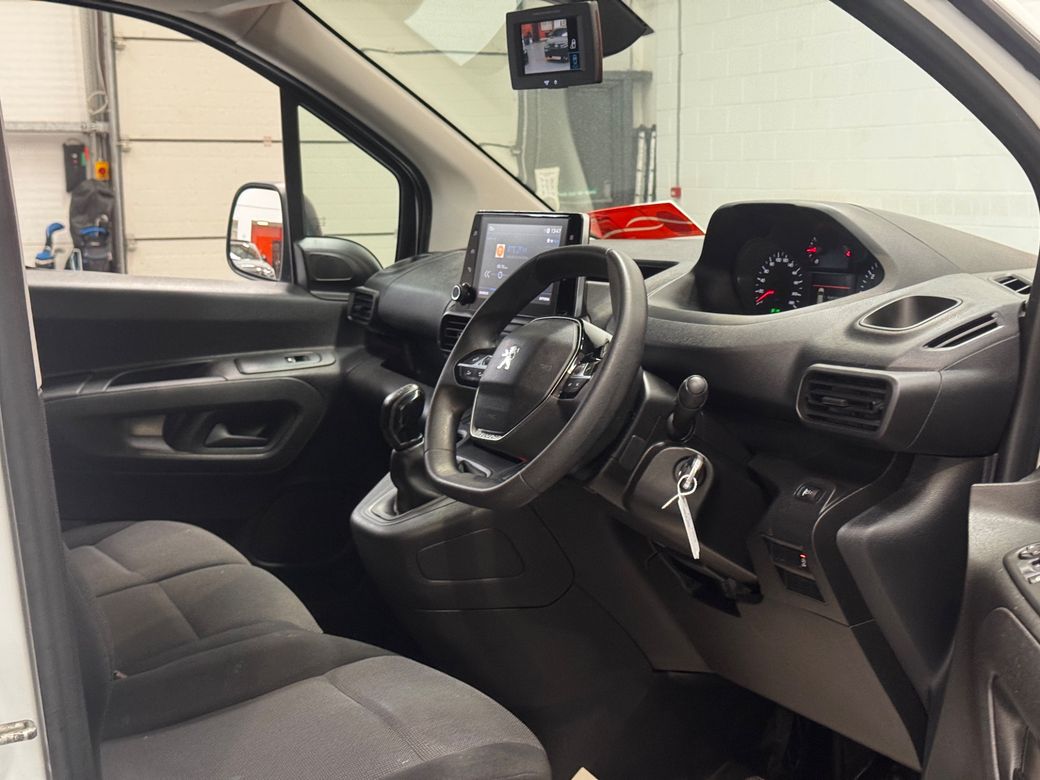 2020 Peugeot Partner